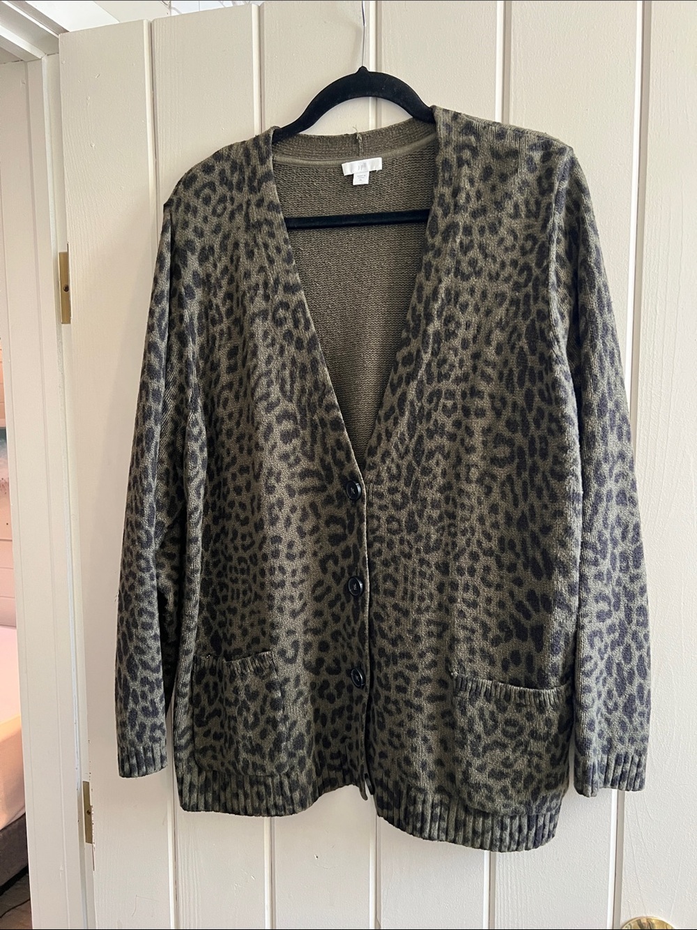 J. Jill Olive Green Leopard Print V‑Neck Cardigan